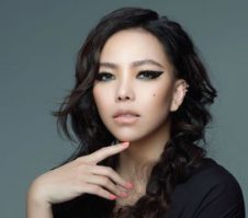 我最亲爱的 Wo Zui Qin Ai De My Dearest 歌詞 Pinyin 张惠妹 Zhang Hui Mei A Mei 中歌街 我最亲爱的 Wo Zui Qin Ai De My Dearest 歌詞 Pinyin 张惠妹 Zhang Hui Mei A Mei 中歌街